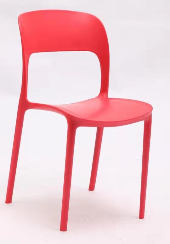 Replica ONA Chair Red Mad Chair Company
